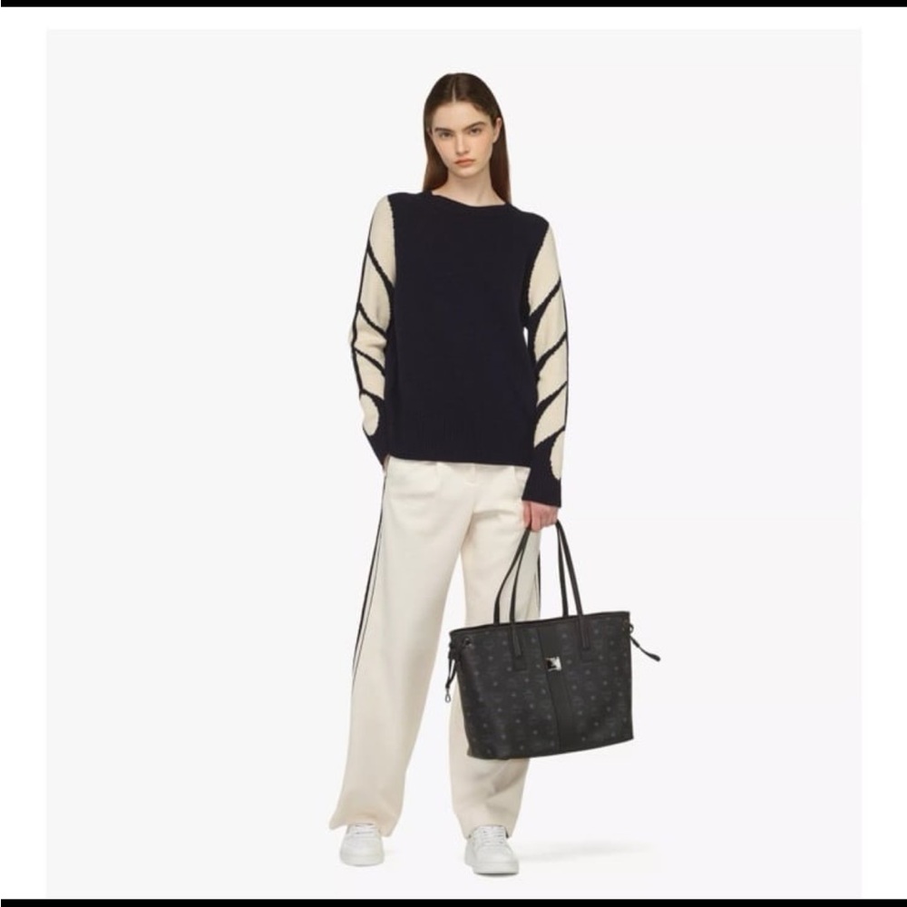 MCM REVERSIBLE LIZ SHOPPER IN VISETOS